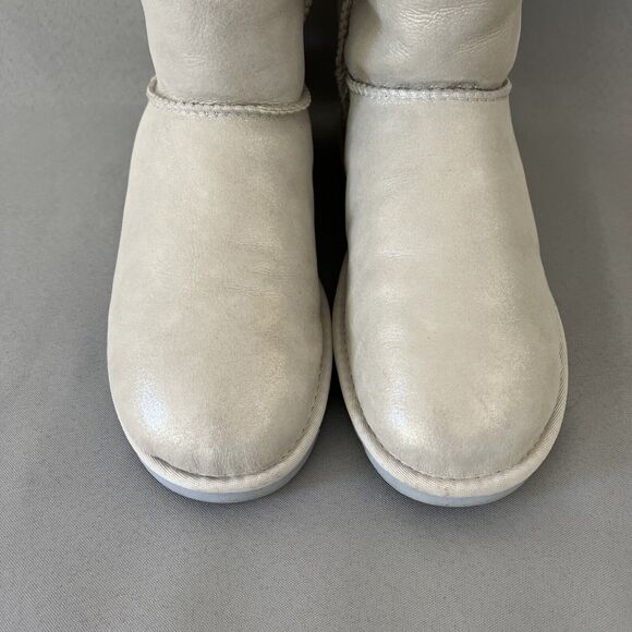 Women's 9 UGG Boots Bailey Bow I DO Crystal Shimmer White Silver Baby Blue RARE - Picture 11 of 16